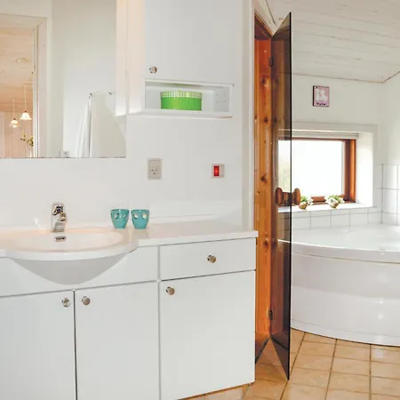 Beach Front Home In Ringkobing With Sauna *